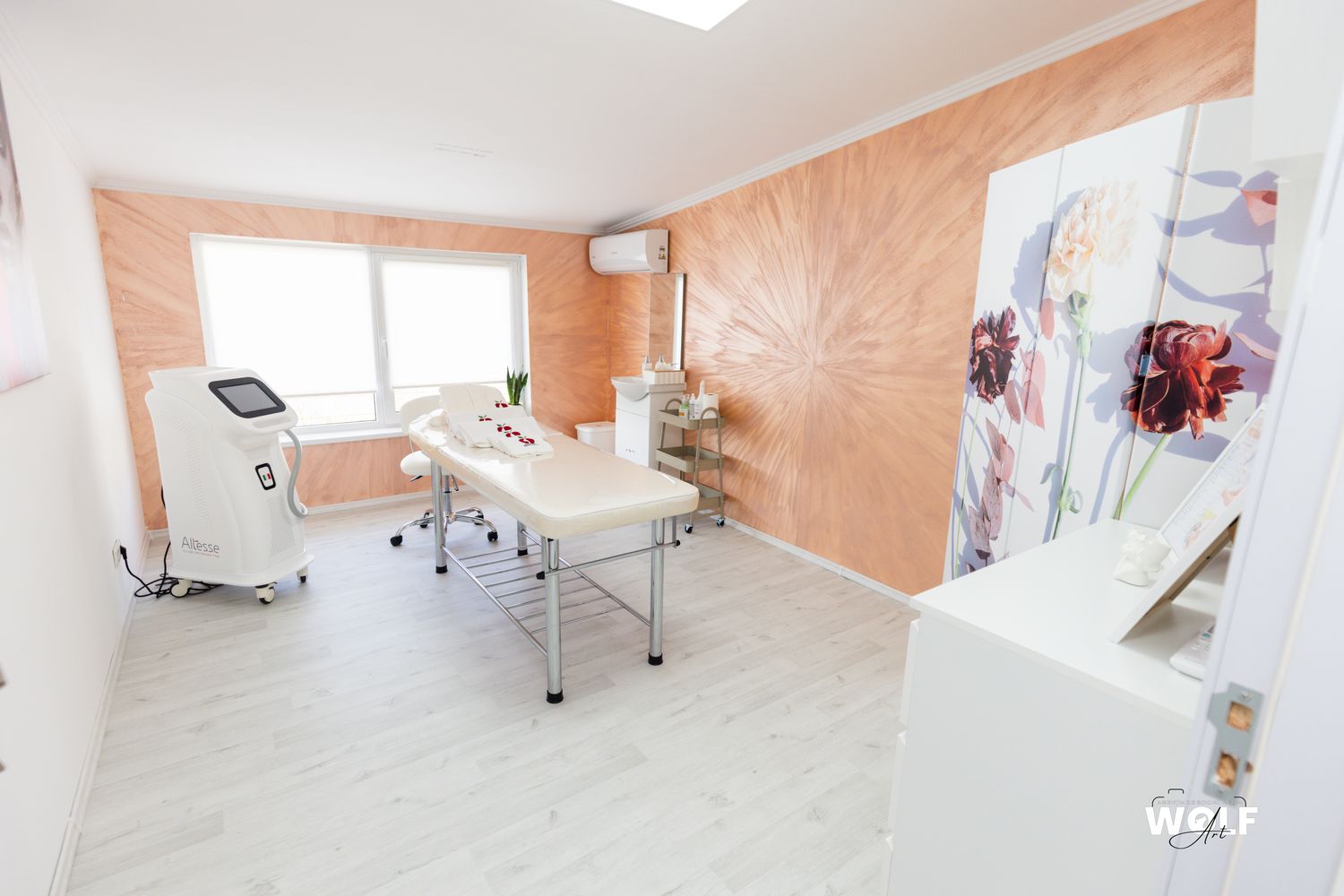 Cabina de epilare, alt unghi